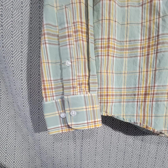 NWOT George Classic Multi-colored Long Sleeve Button Up kle Resistant Size Small - Picture 11 of 15